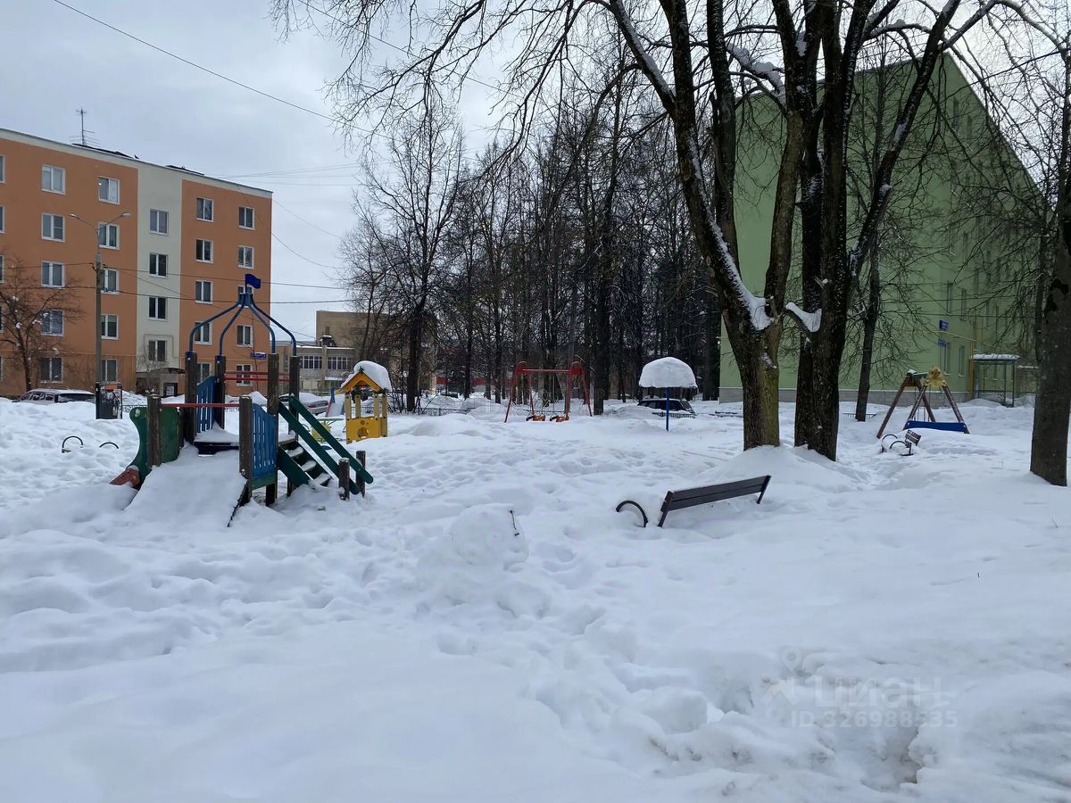 Продажа 2-комн квартиры на вторичном рынке д. Ложки, Центральная улица, 2