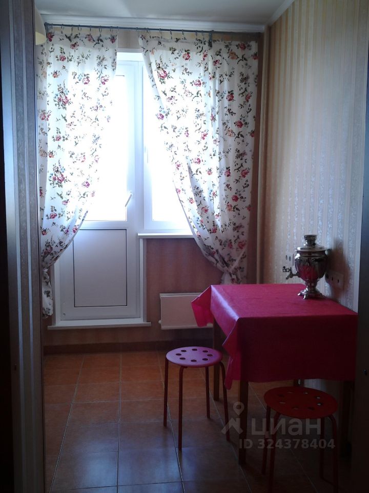 Аренда 1-комн квартиры на вторичном рынке Литовский бульвар, 15К1