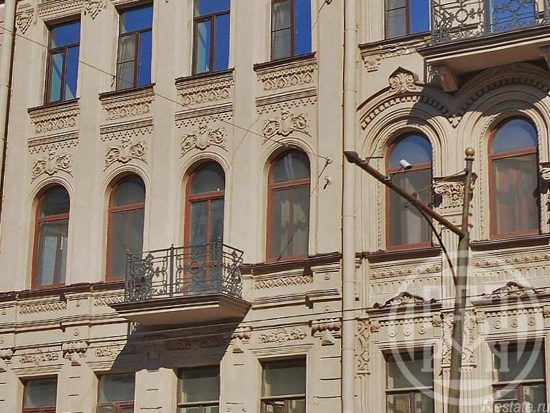 Продажа 3-комн квартиры на вторичном рынке Невский пр.,  д. 166