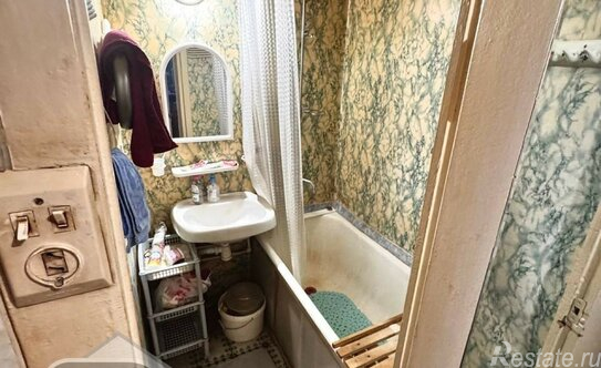 Продажа 1-комн квартиры на вторичном рынке Железнодорожный, улица Маяковского,  д. 2