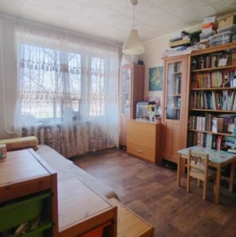 Продажа 1-комн квартиры на вторичном рынке Новоизмайловский пр-кт,  д. 57,  к. 2