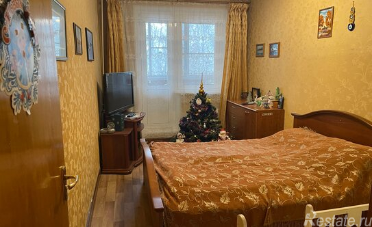 Продажа 2-комн квартиры на вторичном рынке Большая Набережная улица,  д. 5