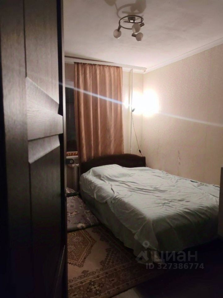 Продажа 3-комн квартиры на вторичном рынке 2-й кв-л, 5-й мкр,  д. 7