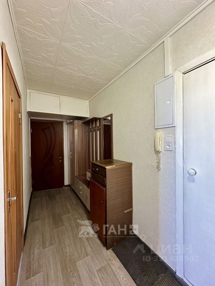 Продажа 2-комн квартиры на вторичном рынке проспект Народного ополчения, 219