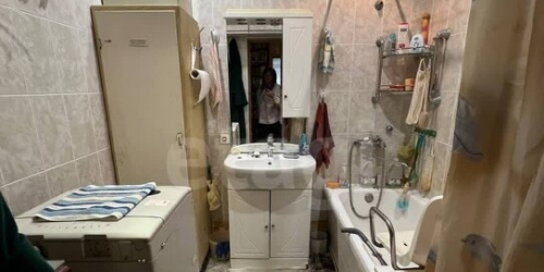 2-комн квартира улица Хромова,  д. 5