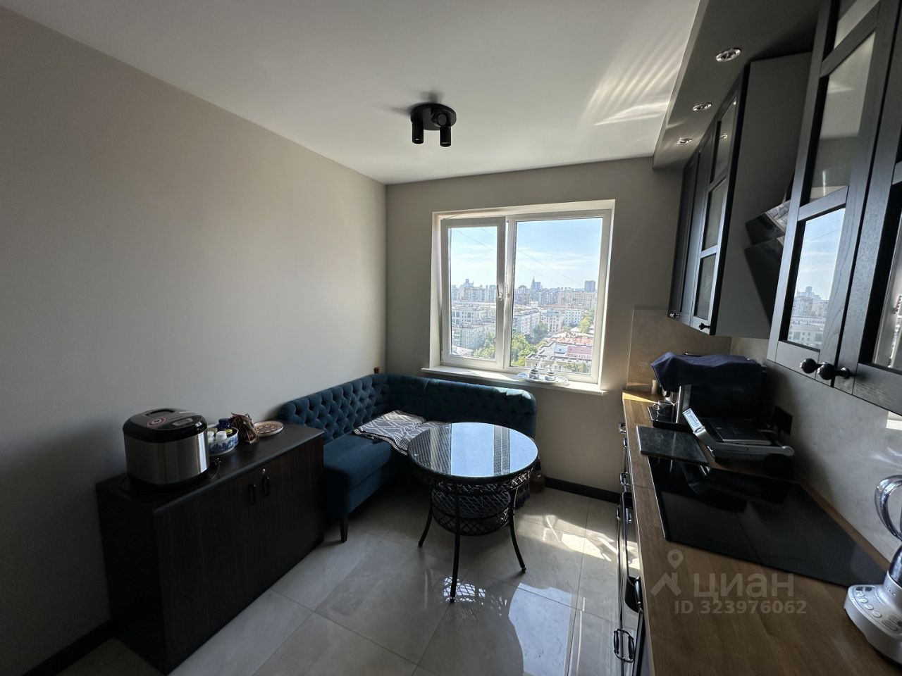 Продажа 2-комн квартиры на вторичном рынке улица Советской Армии, 17/52