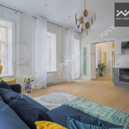 Продажа 1-комн квартиры на вторичном рынке Малодетскосельский пр-кт,  д. 12