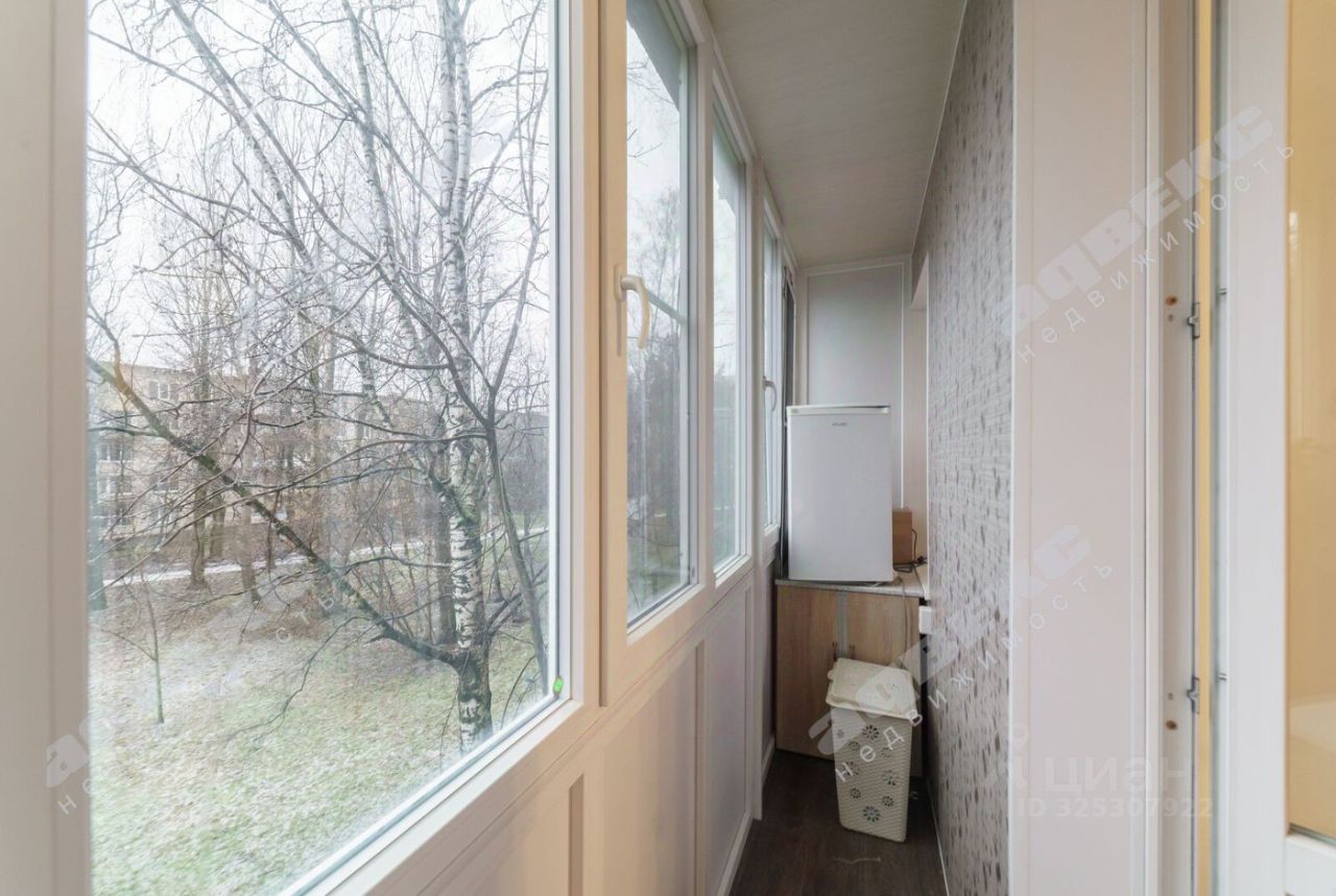 Продажа 2-комн квартиры на вторичном рынке улица Турку, 17К2