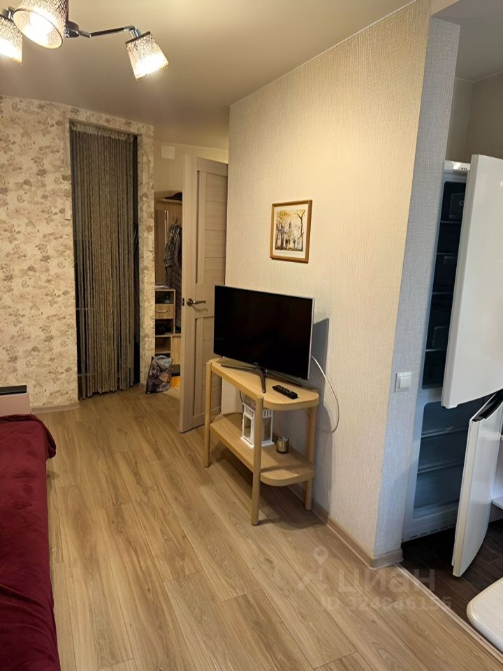 Продажа 2-комн квартиры на вторичном рынке Всеволожск, улица Комсомола, 7