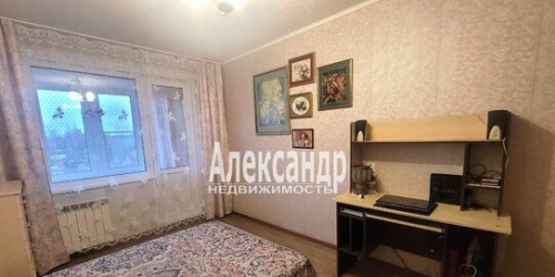 3-комн квартира Бобыльская дорога,  д. 57