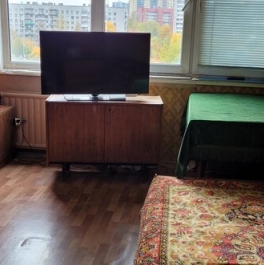 Продажа 3-комн квартиры на вторичном рынке улица Подводника Кузьмина,  д. 17