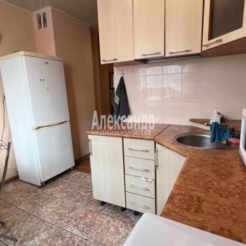 3-комн квартира Светогорск г., Лесная ул. ,  д. 7