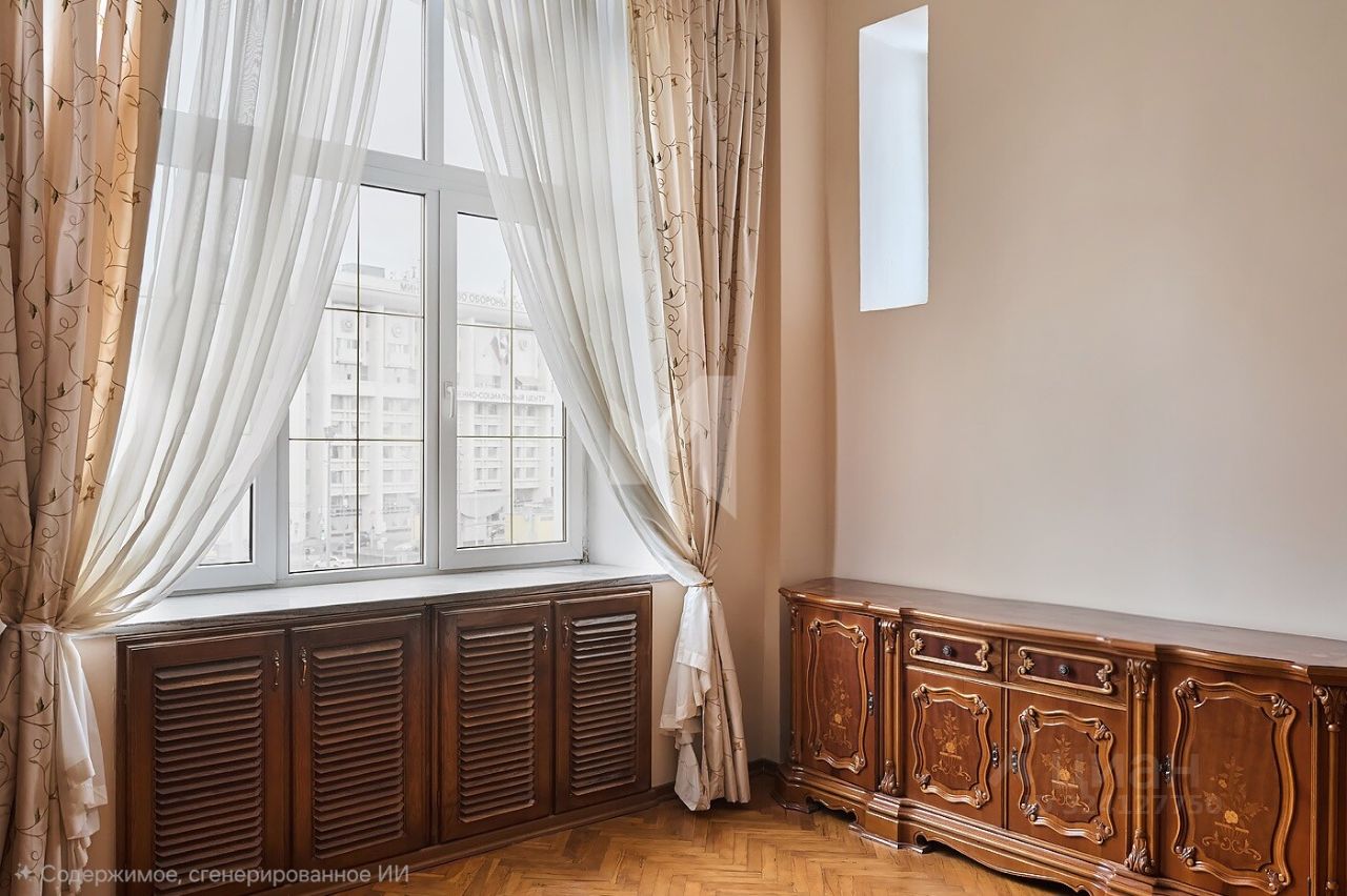 Продажа 4-комн квартиры на вторичном рынке Сретенский бульвар, 6/1С2