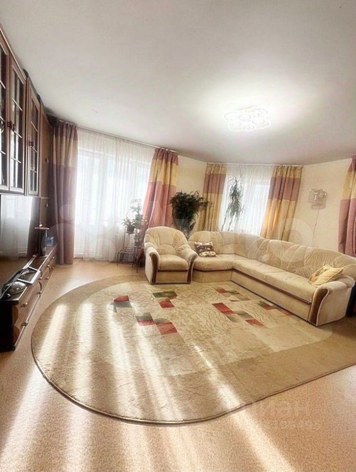 Продажа 3-комн квартиры на вторичном рынке Ивантеевка, улица Дзержинского, 8к1