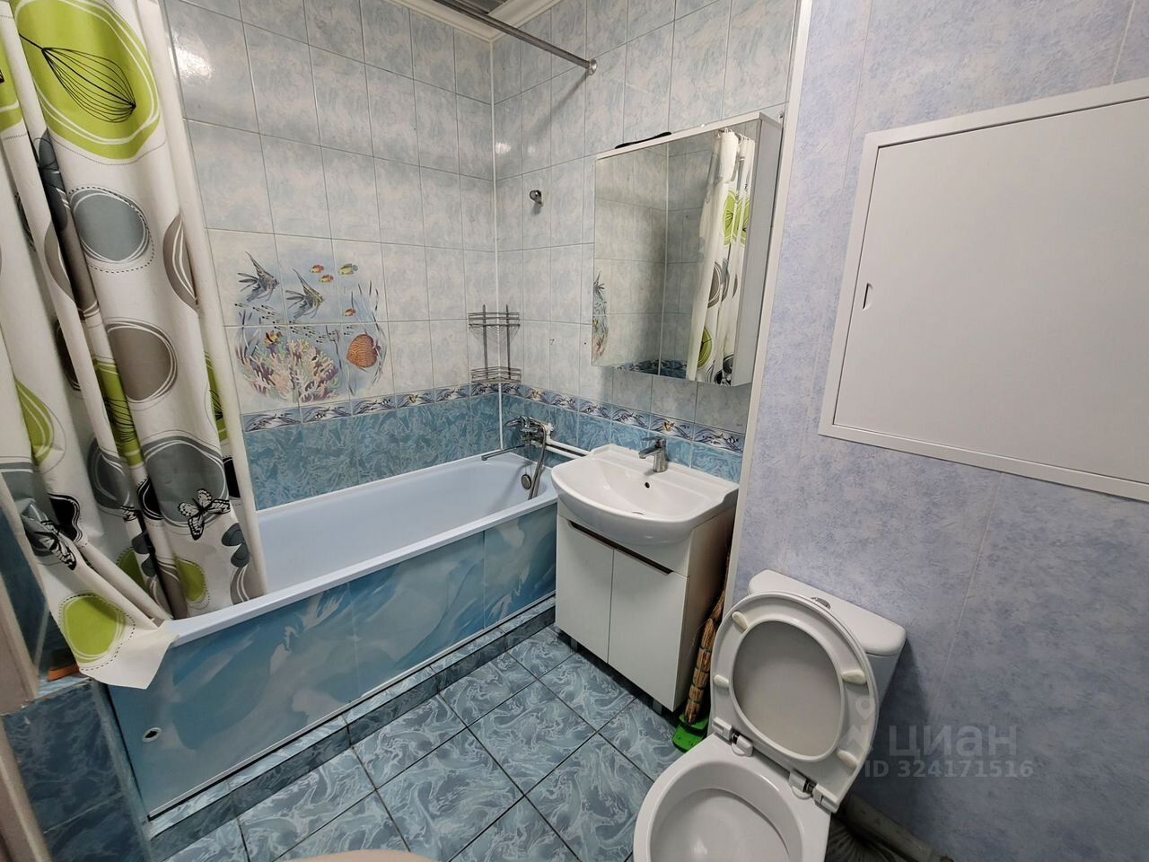 Продажа 1-комн квартиры на вторичном рынке Лобня, Фестивальная улица,  д. 8к2