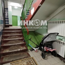 Продажа 2-комн квартиры на вторичном рынке Вешняковский 4-й проезд,  д. 5 к4