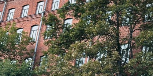 4-комн квартира улица Красного Курсанта, 25