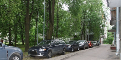 2-комн квартира Школьная ул. ,  д. 62