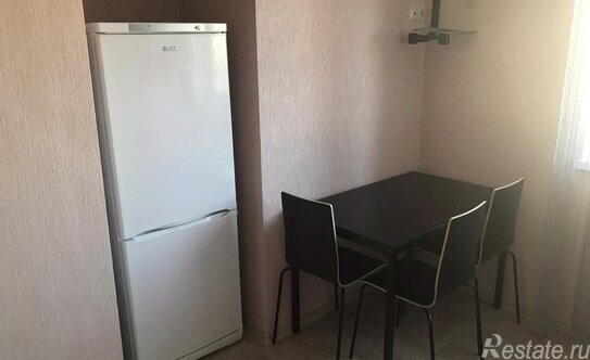 Аренда 2-комн квартиры на вторичном рынке Свободный проспект,  д. 26