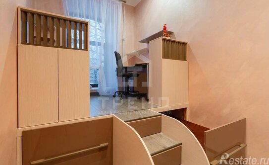 Продажа 3-комн квартиры на вторичном рынке Приморский пр-кт,  д. 22