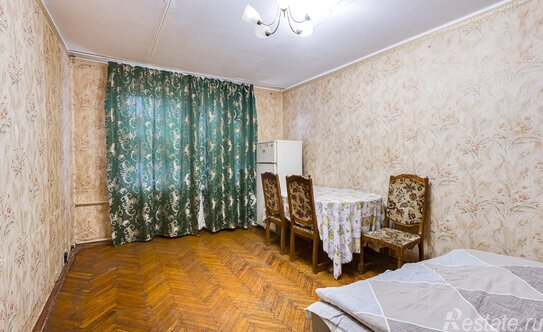 Продажа 3-комн квартиры на вторичном рынке ул Костякова,  д. 2/6