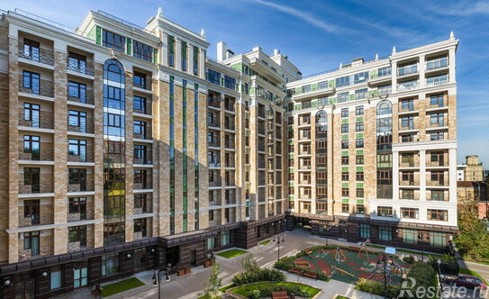 Продажа 4-комн квартиры на вторичном рынке ул Погодинская,  д. 4