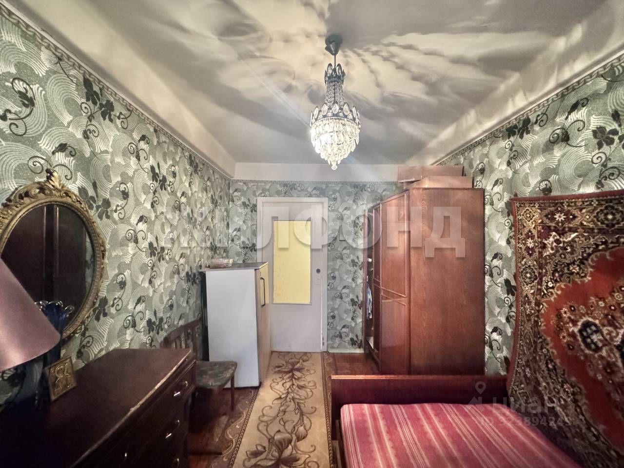 Продажа 3-комн квартиры на вторичном рынке проспект Славы, 64