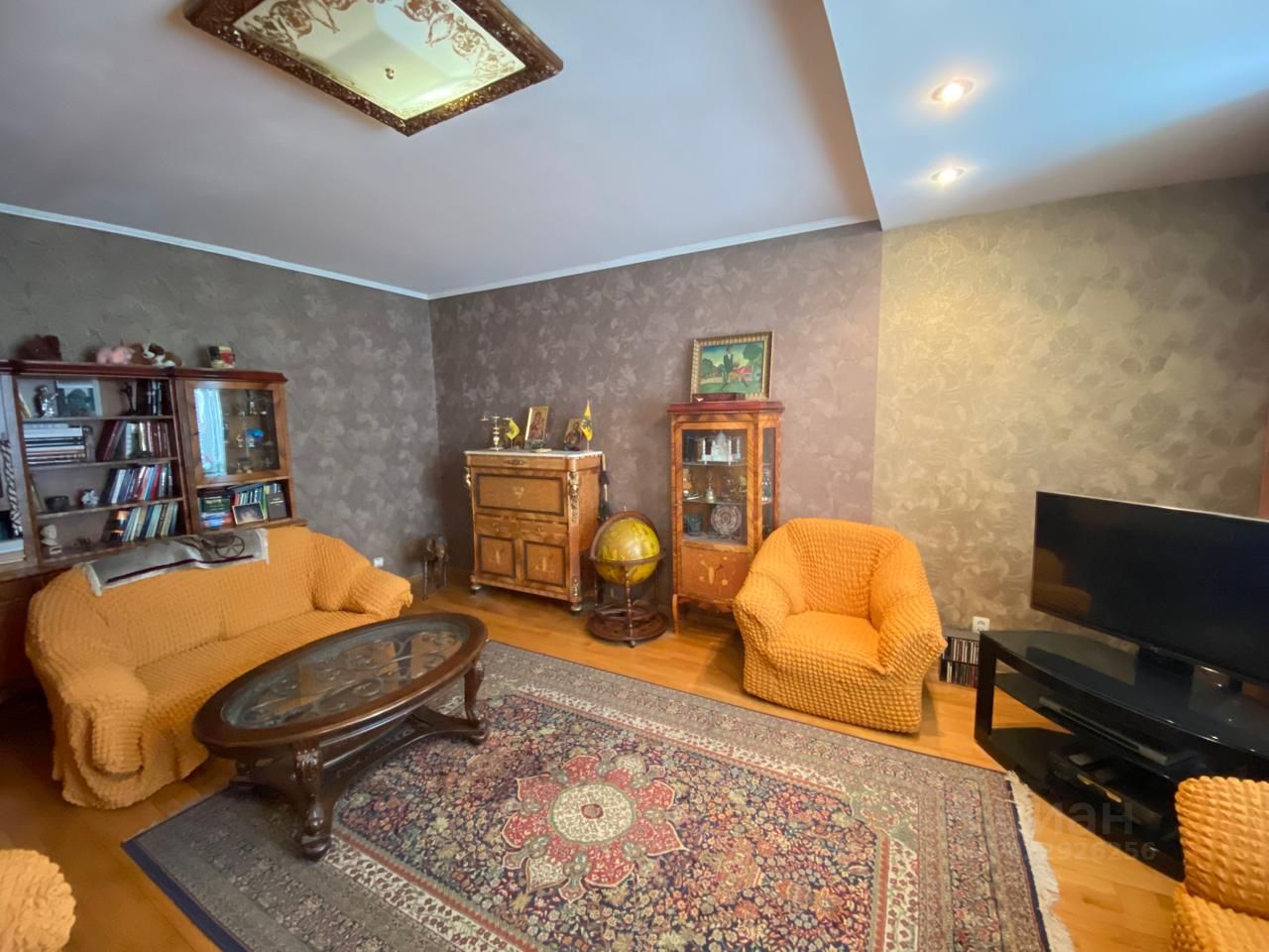 Продажа 2-комн квартиры на вторичном рынке улица Космонавта Волкова, 29К1