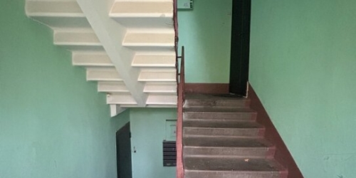 4-комн квартира улица Подводника Кузьмина,  д. 20