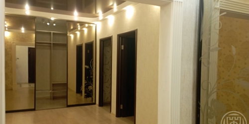 3-комн квартира Сертолово г., Ларина ул. ,  д. 10