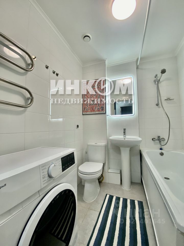 Продажа 1-комн квартиры на вторичном рынке улица Михайлова, 30Ак1