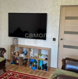 Продажа 3-комн квартиры на вторичном рынке улица Введенского,  д. 27 к2