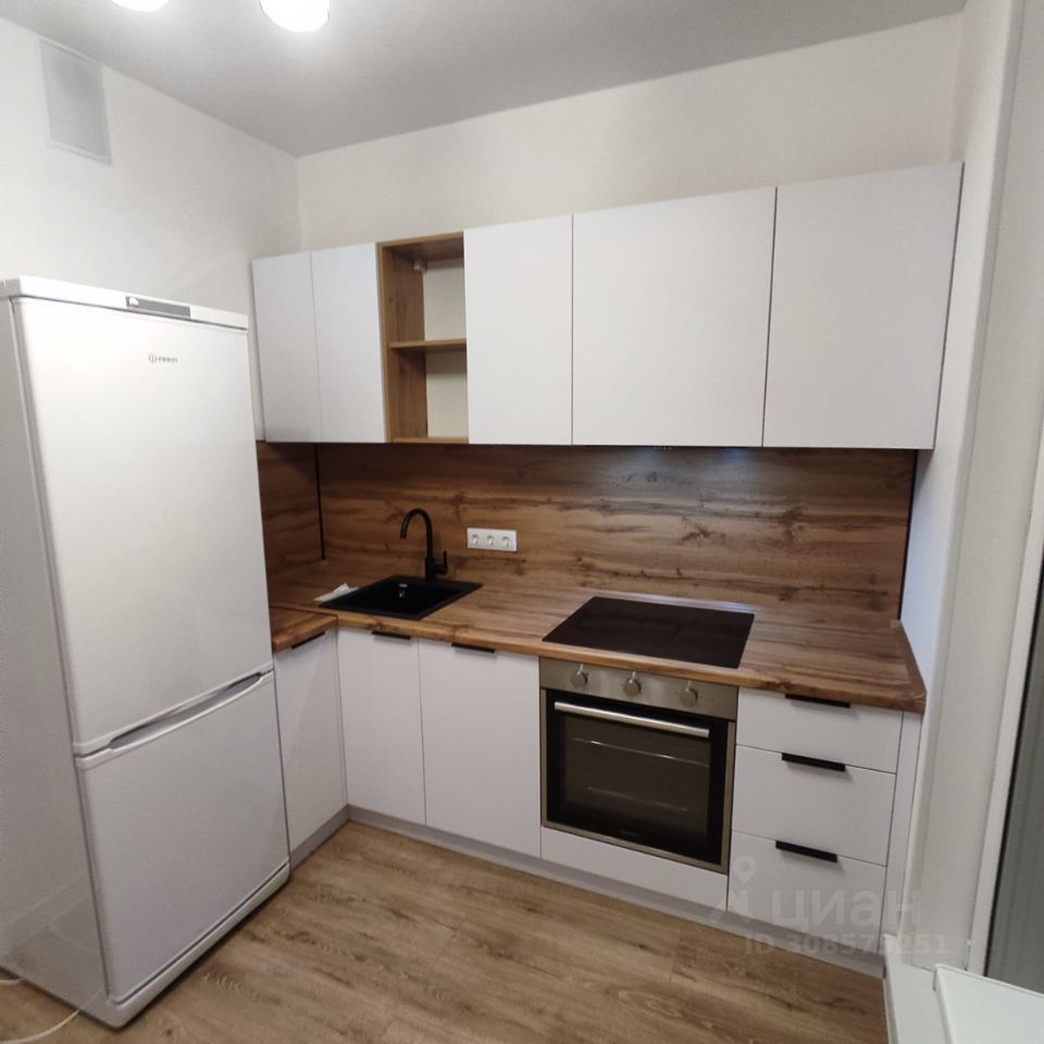 Аренда 1-комн квартиры на вторичном рынке улица 3-я Нововатутинская, 15к3