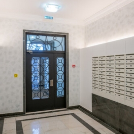 Продажа 2-комн квартиры на вторичном рынке ул Красуцкого,  д. 3,  к. 2
