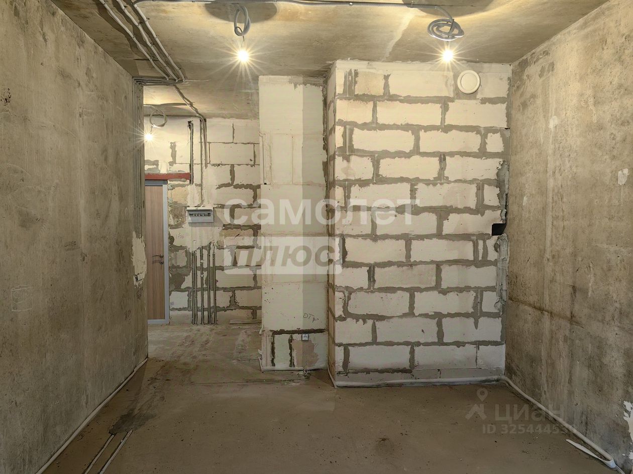Продажа 2-комн квартиры на вторичном рынке д. Целеево, улица Пятиречье, 1