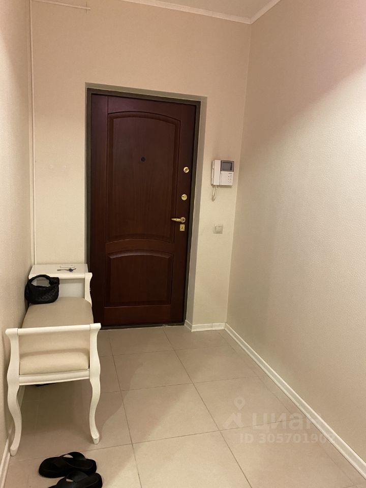 Аренда 2-комн квартиры на вторичном рынке Химки, улица Лавочкина, 23А