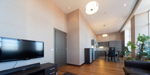 3-комн квартира Парадная ул. ,  д. 3,  к. 2