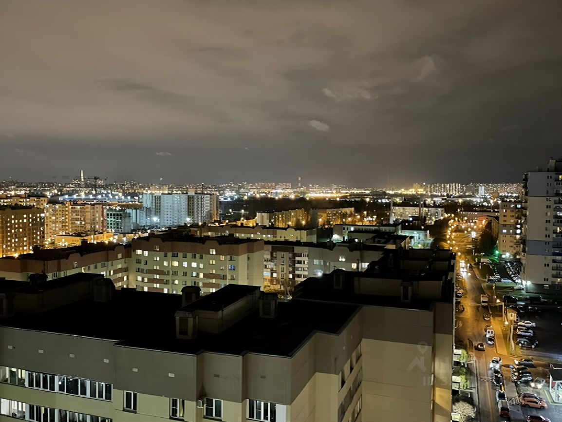 Продажа 2-комн квартиры на вторичном рынке пос. Бугры, улица Школьная, 11к1