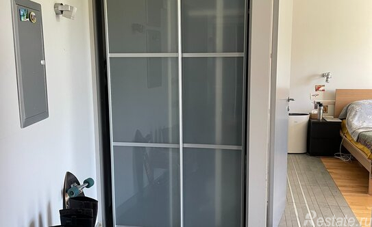 Продажа 2-комн квартиры на вторичном рынке Ленинский пр-кт,  д. 70/11