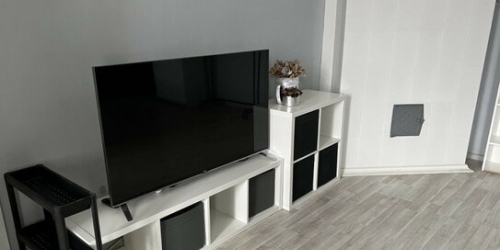 2-комн квартира улица Лабутина,  д. 36