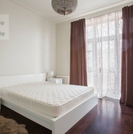 Аренда 4-комн квартиры на вторичном рынке Гончарный 1-й пер,  д. 7