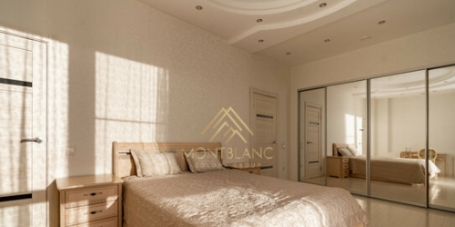 5-комн квартира Морской пр-кт,  д. 15