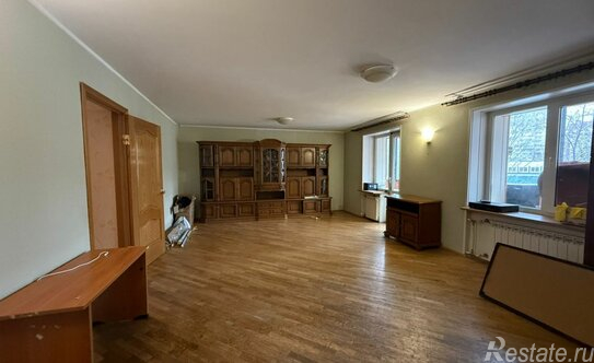 Продажа 2-комн квартиры на вторичном рынке улица Савушкина,  д. 137 к2