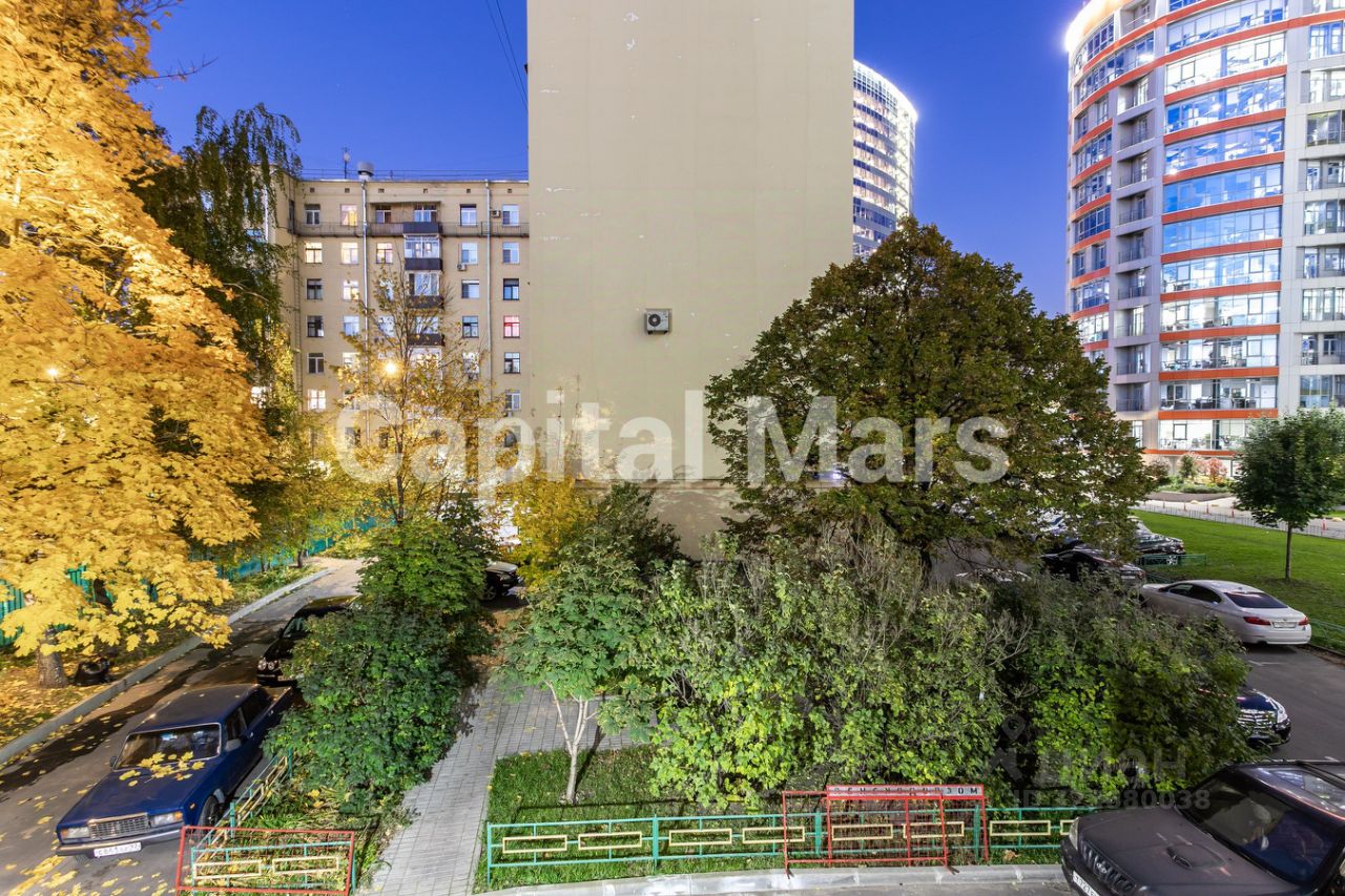 Аренда 2-комн квартиры на вторичном рынке Поклонная улица, 6