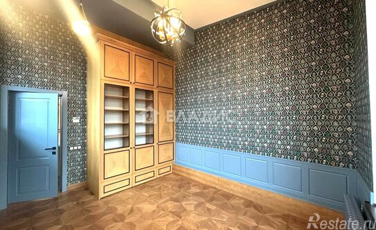 Продажа 6-комн квартиры на вторичном рынке Новогорск, ул Ивановская,  д. 51,  к. 1