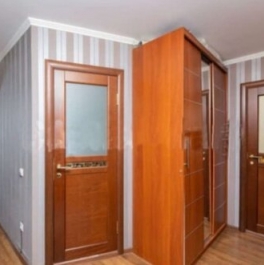 Продажа 2-комн квартиры на вторичном рынке улица Гришина,  д. 14