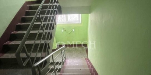 4-комн квартира ул Конёнкова,  д. 12А