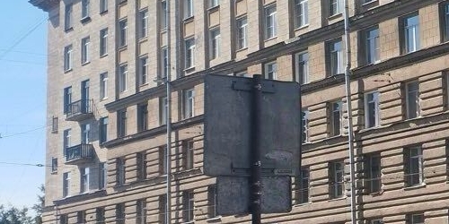 4-комн квартира бульвар Красных Зорь, 1