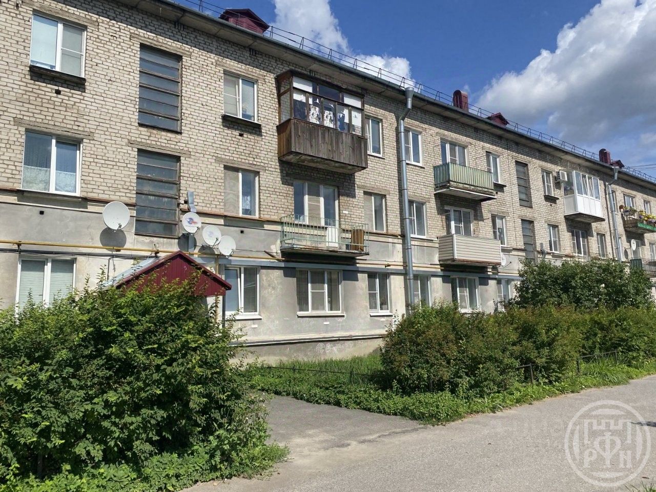 Продажа 2-комн квартиры на вторичном рынке Кировск, улица Пушкина, 6