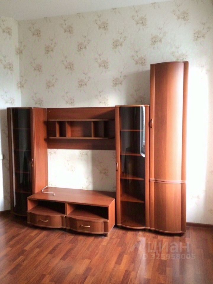 Продажа 1-комн квартиры на вторичном рынке улица Крыленко, 13к4